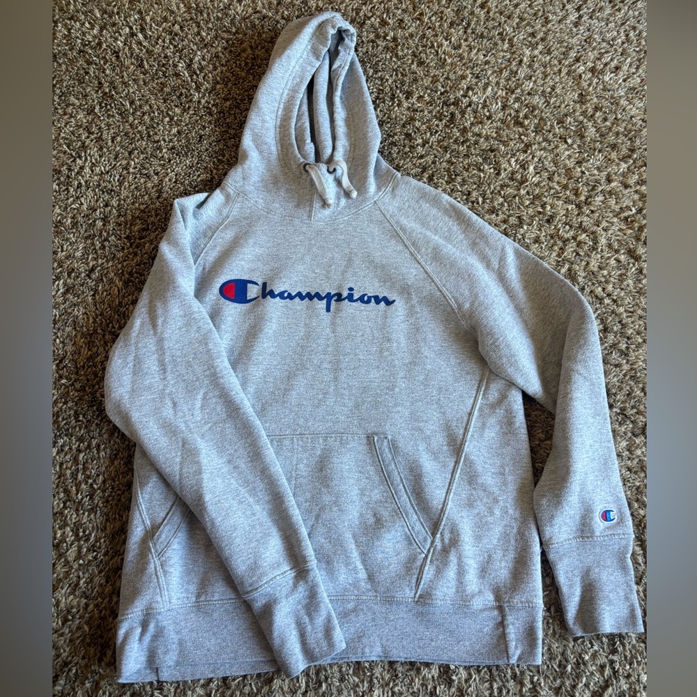Champion hoodie, size M